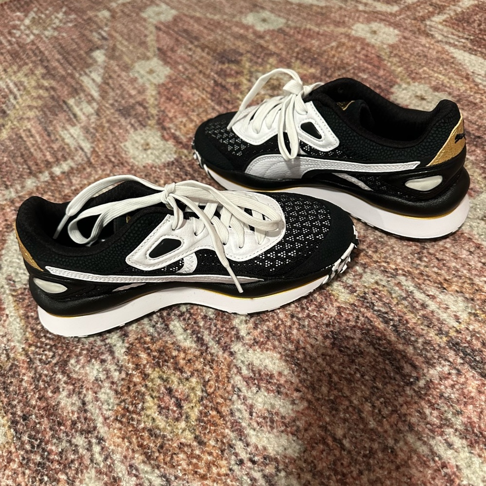 Puma shoes